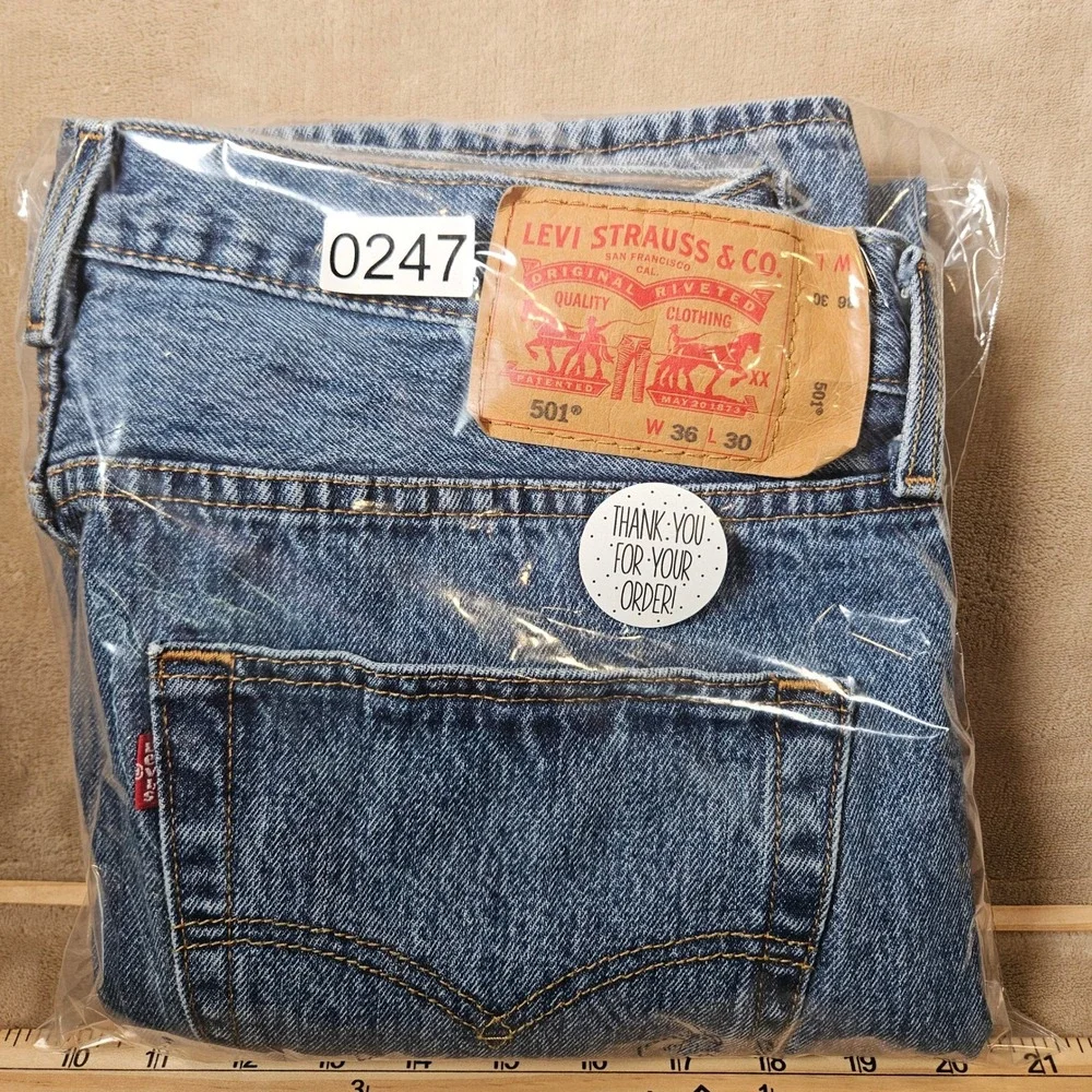 Levis 501 Original Fit Mens Blue Denim Straight Leg Button Fly Jeans 36x30